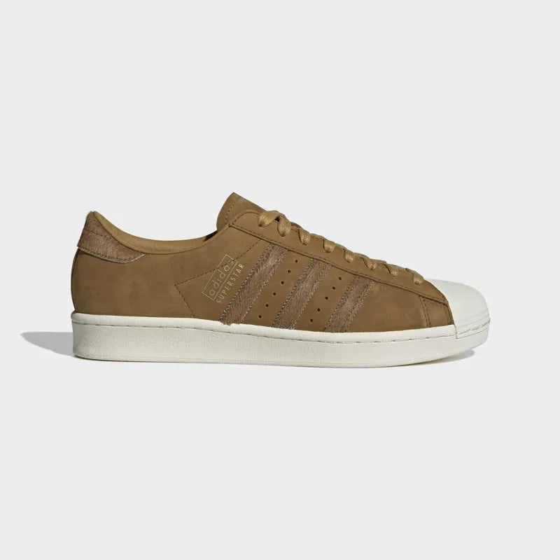 adidas UNISEX Brown SHOES - LOW (NON FOOTBALL) | SKU : JQ3265
